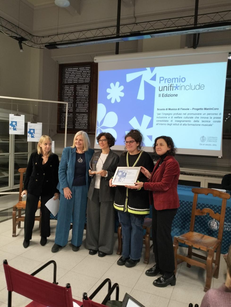 il premio consegnato a Gianna Ghiori e Rachele Vanni - Scuola di Musica di Fiesole