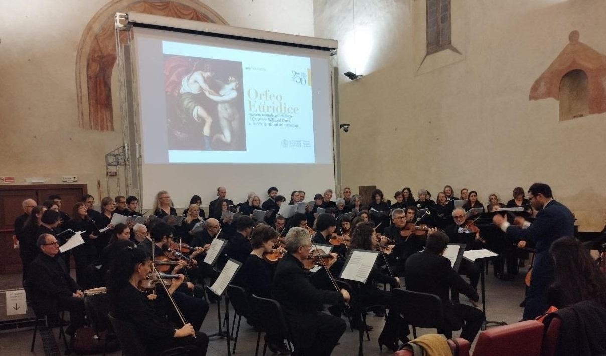 L'Orchestra e il Coro eseguono, in forma di concerto, l'Orfeo e Euridice di Gluck